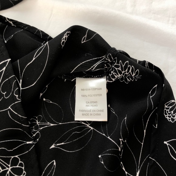 Black Floral Blouse - Picture 4 of 4